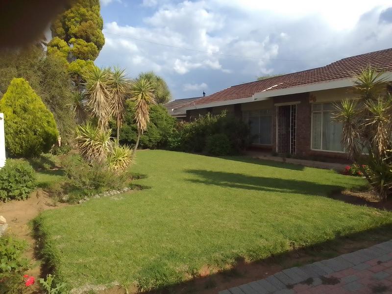 4 Bedroom Property for Sale in Riebeeckstad Free State